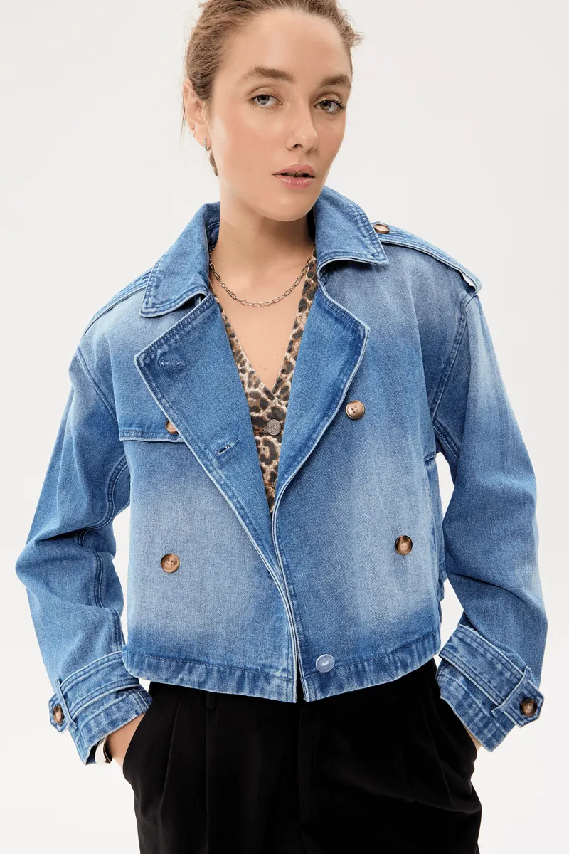 Trench Crop Light Blue